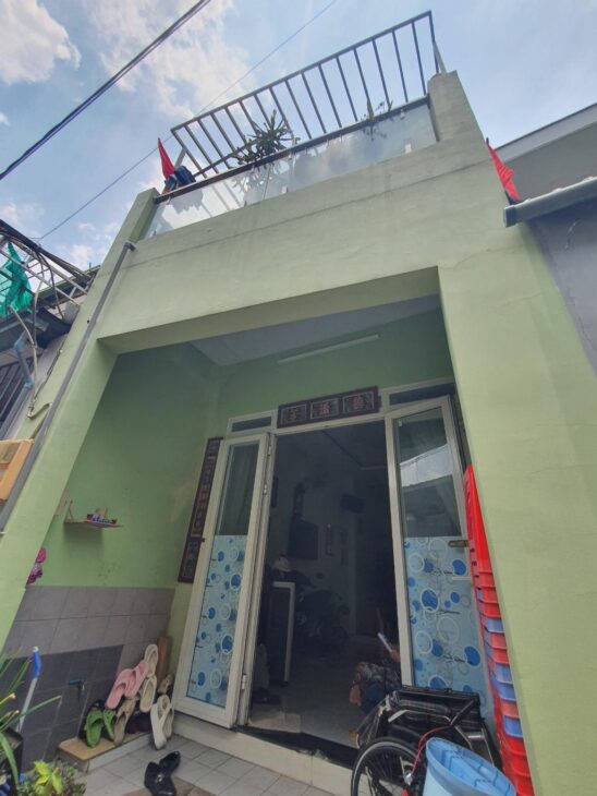 NHÀ LINH ĐÔNG 49M2. 2 TẦNG 2PN KIÊN CỐ. ĐƯỜNG 22 200M. GIÁ 4.3 TỶ. THƯƠNG LƯỢNG.
