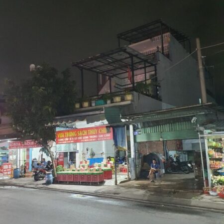 Bán nhà mặt phố Đoàn Thị Kia, Dĩ An, 122m², 10.5 tỷ, sổ đỏ