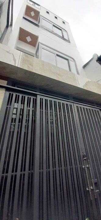 Nhà 4 tầng hẻm cụt đường Âu Dương Lân P3Q8. Giá 4,5 tỷ TL