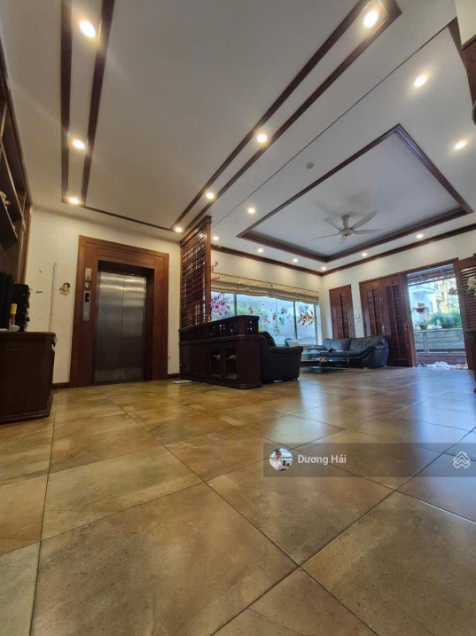 Bán nhà riêng tại Phố Nghĩa Đô – Cầu Giấy 70m Mt 15m – Lô Góc Hàng Xóm Starlake – Ô tô Vỉa Hè