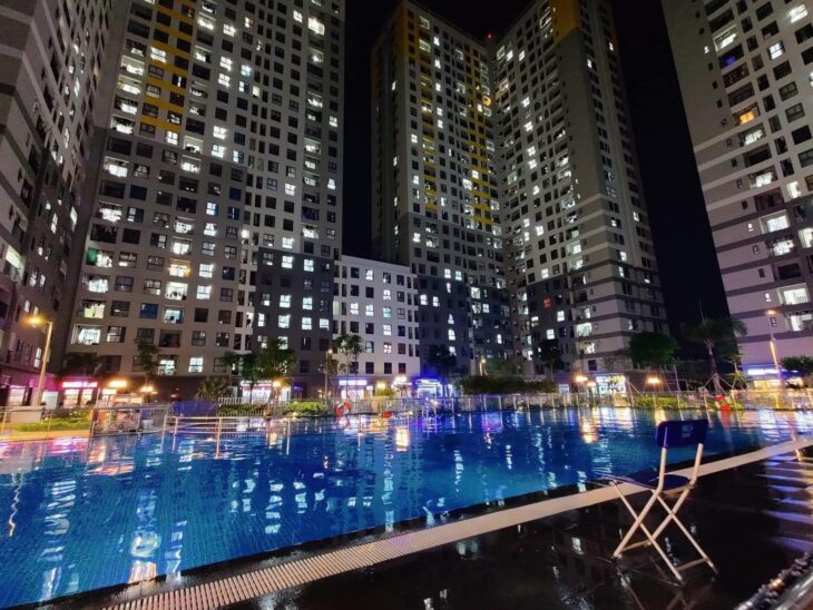 Chính chủ bán gấp căn hộ 2PN2WC full nội thất- chung cư BCons Garden