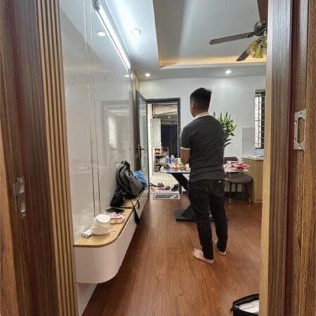 HOT SIÊU HIẾM QUẬN HOÀN KIẾM,PHÓ VỌNG HÀ CHỈ NHỈNH 3 TỈ CÁCH BỜ HỒ VÀI TRĂM MÉT