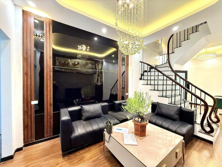 bánLÔ GÓC Ô TÔ KINH DOANH PHỐ Trường Chinh Đống Đa 95 m giá 20.5 tỷ