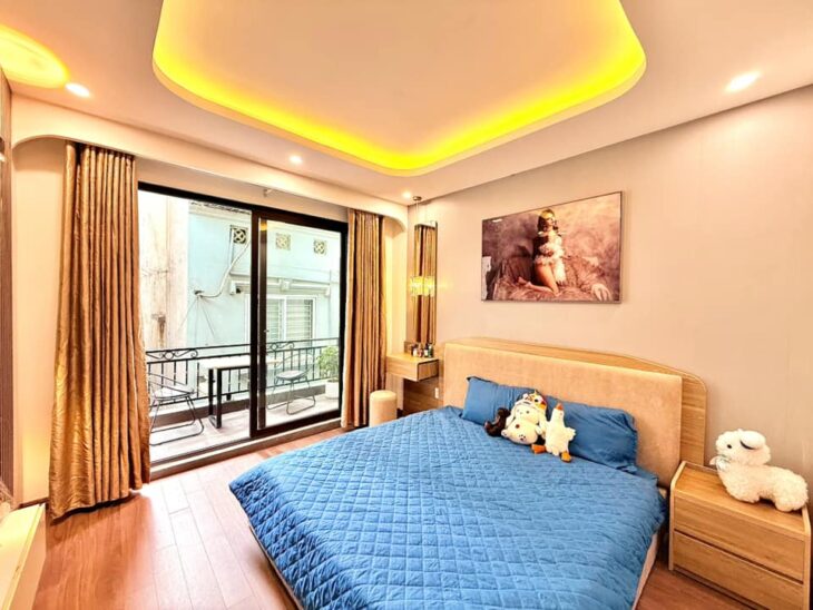 bánLÔ GÓC Ô TÔ KINH DOANH PHỐ Trường Chinh Đống Đa 95 m giá 20.5 tỷ