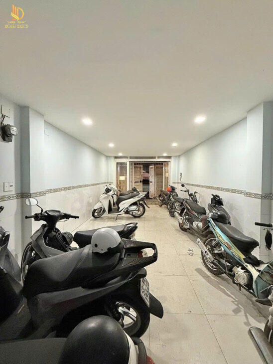 Bán Nhà Gò Vấp Hẻm 8M 5 Tầng 4,5×18 Dương Quảng Hàm F5 8,xTỷ