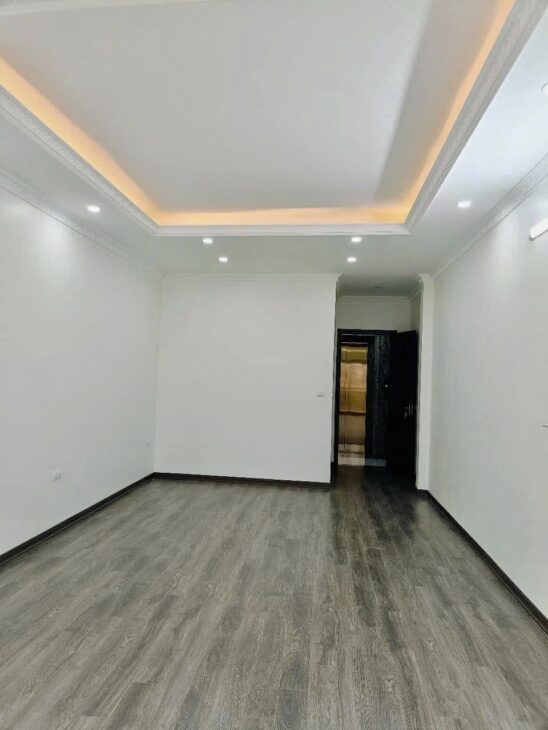 BÁN NHÀ LĨNH NAM – Ô TÔ – THANG MÁY – KINH DOANH ĐỈNH – GIÁ GIẢM SÂU CHỈ CÒN 19 TỶ (ĐÃ GIẢM 2 TỶ)