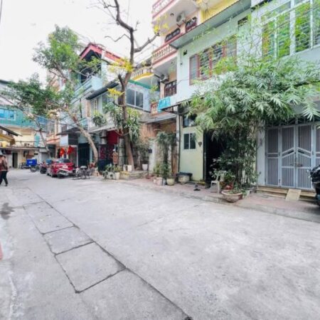 PHÂN LÔ NÉT – NGÕ THÔNG CÁC NGẢ – Ô TÔ ĐỖ CỬA – NHÀ ĐẸP DÂN XÂY – NGUYỄN TRÃI – 19 TỶ