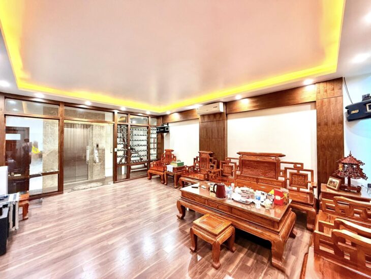 bánLÔ GÓC Ô TÔ KINH DOANH PHỐ Trường Chinh Đống Đa 95 m giá 20.5 tỷ