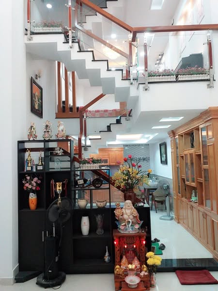 Cần bán nhà Vườn Lài ô tô thông – 5m x 18m – 3 tầng – Nhỉnh 6 tỷ