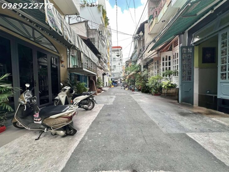 LÊ VĂN SỸ – HẺM TRẢI NHỰA 6M Ô TÔ QUAY ĐẦU – 74M2 ( 4.4×17.5 nở hậu 5m ) – 5 TẦNG – 8 CHDV MỚI –