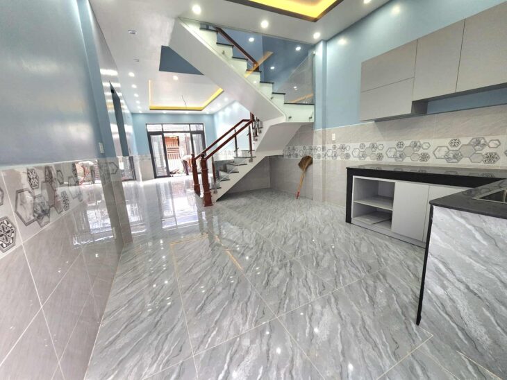 Bán Nhà 2 Tầng Mới Tân Xuân, Hóc Môn – 62m2 Vuông Vức, Xe Hơi Đỗ Cửa.