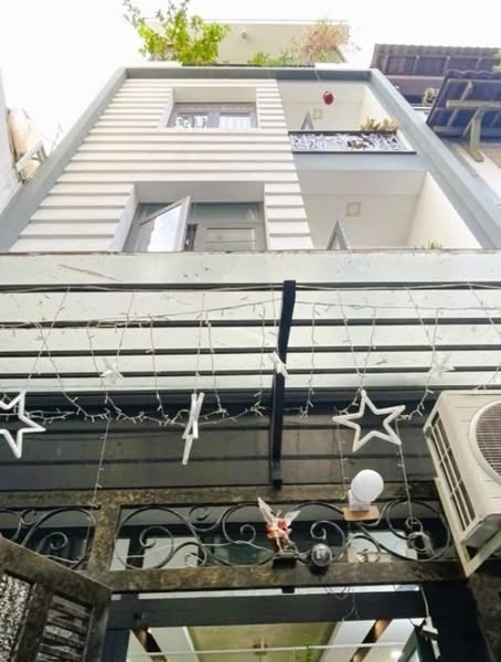 GIẢM 1 TỶ – THÍCH QUẢNG ĐỨC – PHAN ĐĂNG LƯU PHÚ NHUẬN.