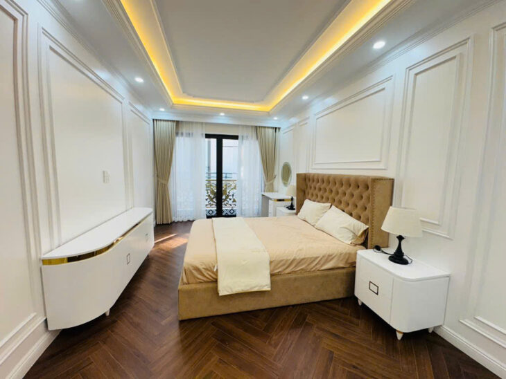 NHÀ ĐẸP 40M, 6 TẦNG THANG MÁY GẦN NGÃ TƯ CÁT LINH ĐỐNG ĐA – 12,6 TỶ