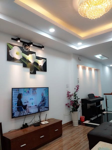 Cần bán nhà Vườn Lài ô tô thông – 5m x 18m – 3 tầng – Nhỉnh 6 tỷ