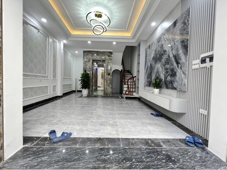 BÁN NHÀ PHỐ KHƯƠNG ĐÌNH THANH XUÂN 8.7 TỶ 35M 6 TẦNG THANG MÁY NHÀ ĐẸP Ở NGAY
