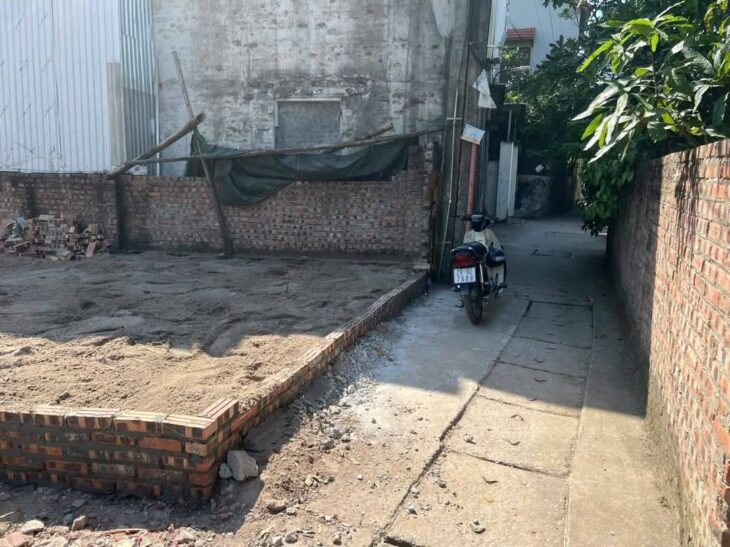 Bán đất thôn 3 Xã Vạn Phúc 64 m2 ngõ rộng oto 7 chỗ, ngay khu đấu giá