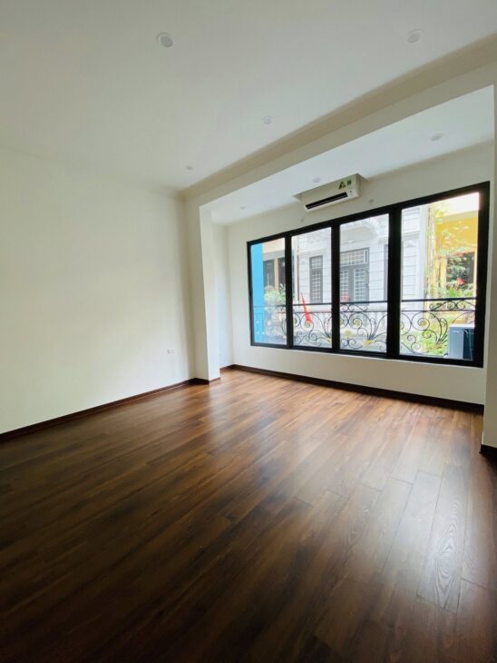 Bán nhà Phân Lô Ôtô tránh Hoàng Văn Thái 50/55m x 5Tầng Thang máy, MT 4.7m 21.6 Tỷ