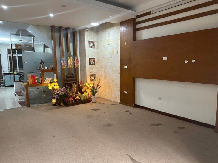 Cho thuê nhà nguyên căn 100m2 5 tầng phố Nguyễn Văn Lộc, khu đô thị Mỗ Lao, Hà Đông.