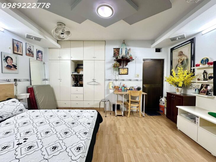 LÊ VĂN SỸ – HẺM TRẢI NHỰA 6M Ô TÔ QUAY ĐẦU – 74M2 ( 4.4×17.5 nở hậu 5m ) – 5 TẦNG – 8 CHDV MỚI –