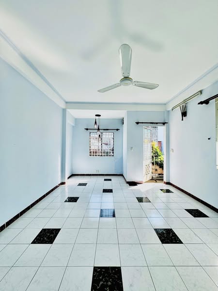 ???? GIA CHỦ ĐÃ ĐI ĐỊNH CƯ CÒN DƯ LẠI CĂN NHÀ CẦN TÌM CHỦ MỚI – DT KHỦNG 76 m2 – NGAY LÊ QUANG ĐỊNH