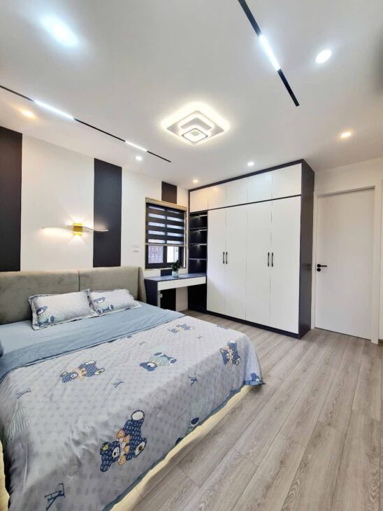 NHÀ MỚI VIP SIÊU HIẾM ĐỘI CẤN-BA ĐÌNH -39M2-4 Tầng-3,5MT-9,6 Tỷ