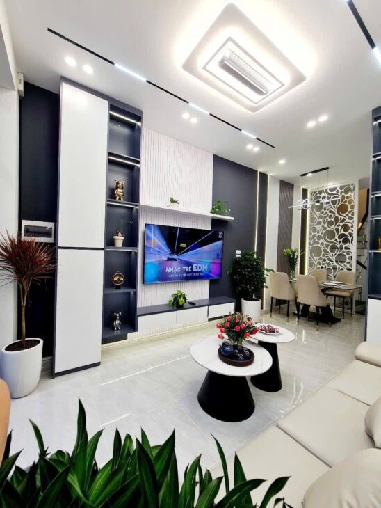 NHÀ MỚI VIP SIÊU HIẾM ĐỘI CẤN-BA ĐÌNH -39M2-4 Tầng-3,5MT-9,6 Tỷ