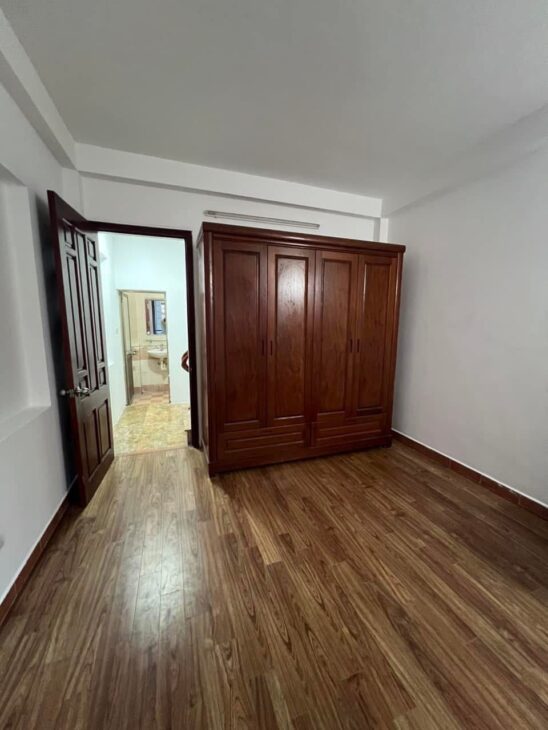 ????Ngõ thông, 3 gác đỗ cửa, Yên Hòa, Cầu Giấy 26/30m 5T, gần phố, nhỉnh 6 tỷ