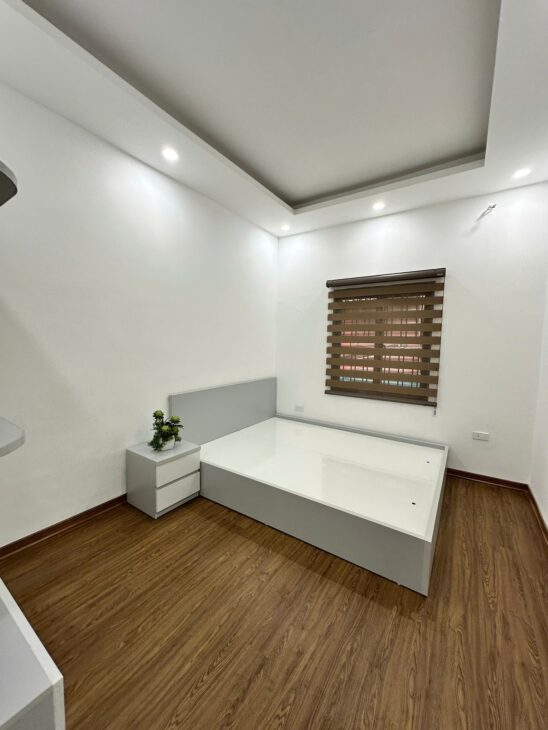 HIẾM!!! CẦN BÁN CĂN HỘ TẬP THỂ PHỐ BÙI NGỌC DƯƠNG, HAI BÀ TRƯNG, SD 120M2, VÀI PHÚT LÊN PHỐ, VIEW