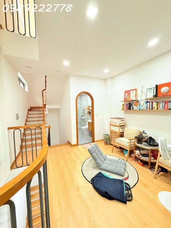 SIÊU PHẨM [#QUẬN_10]—P11 – HẺM XE HƠI – LÔ GÓC – SIÊU ĐẸP- FULL NỘI THẤT CAO CẤP- 4.2X14M – 5 TẦNG