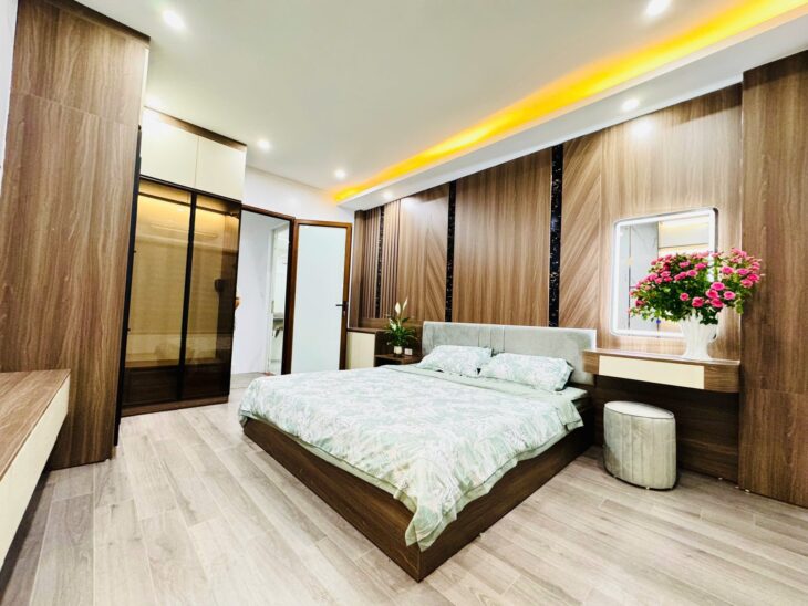 BÁN NHÀ ĐẸP BÙI XƯƠNG TRẠCH, 5 TẦNG FULL NỘI THẤT, NGOZ BA GÁC GIÁ CHỈ 7,39 TỶ.