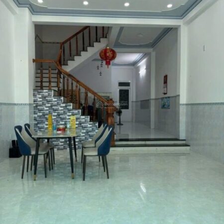 Cho thuê nhà đẹp 90m2 3 tầng khu KDT Lê Hồng Phong 2 giá rẻ 15tr/tháng