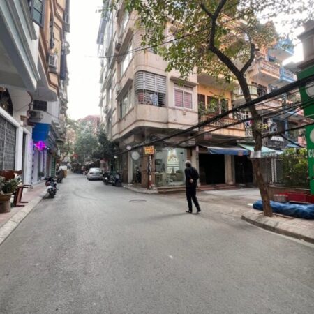 Nhà Phố Kim Mã- BA ĐÌNH 6.5 tỷ, 34M2 x6Tầng. Ngõ thông,ô tô tránh+kinh doanh