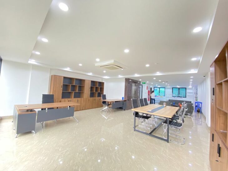 BÁN TÒA NHÀ MẶT PHỐ NGUYỄN CHÍ THANH – 110M² x 8T THANG MÁY – MT 9.4M – CHỈ HƠN 50 TỶ