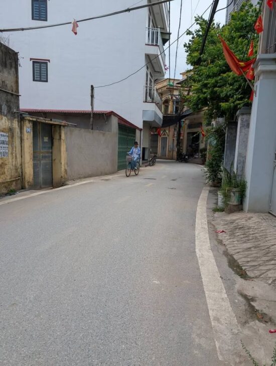 ???? BÁN GẤP NHÀ SÁT ĐẠI LỘ TÂY THĂNG LONG – 4 TẦNG VỮNG CHÃI, 40M² CHỈ 3 TỶ – CHỈ 1 CĂN DUY NHẤT!