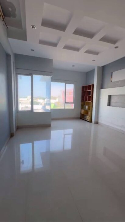 BÁN CĂN MẶT TIỀN 5 TẦNG ĐƯỜNG 2/4 – P. VẠN THẠNH