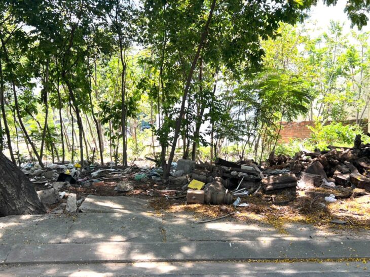 Cần Bán lô TĐC Đất Lành đường nhựa rộng 13m song song với Phong Châu. Con đường đẹp nhất khu, mát