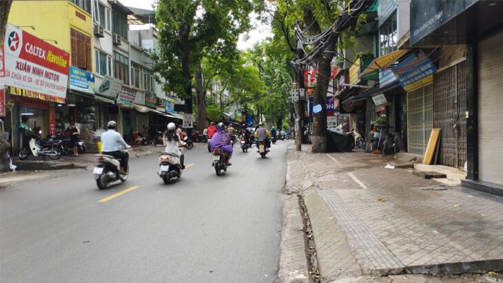 Bán nhà mặt phố Hoàng Hoa Thám, Ba Đình vỉa hè, kinh doanh sầm uất 92m 24.5tỷ