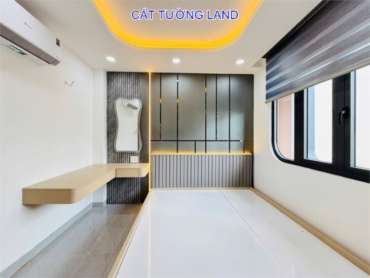 Nhà mới 5.5x15m, 4 tầng đủ nội thất, tại Phan Huy Ích, Phường 12. Giá chỉ 7.2 tỷ