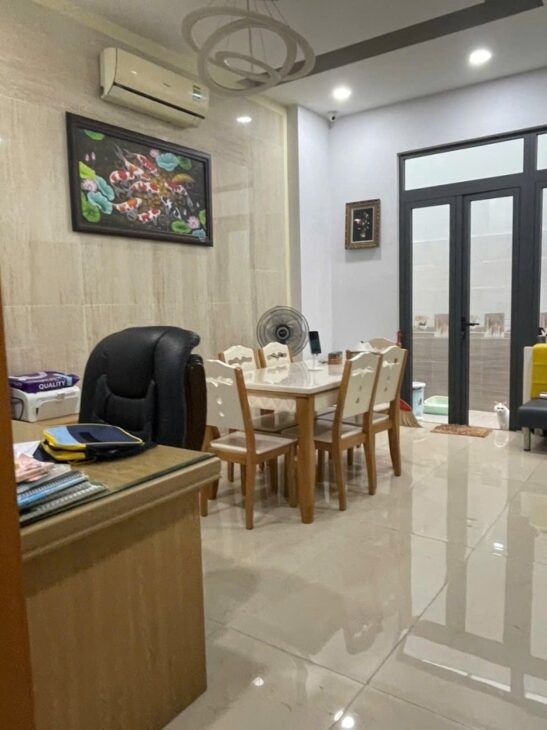 BIỆT THỰ SÂN VƯỜN LÊ ĐỨC THỌ – GARA XE HƠI – KHU PHÂN LÔ ĐỒNG BỘ – CÔNG VIÊN TRƯỚC NHÀ