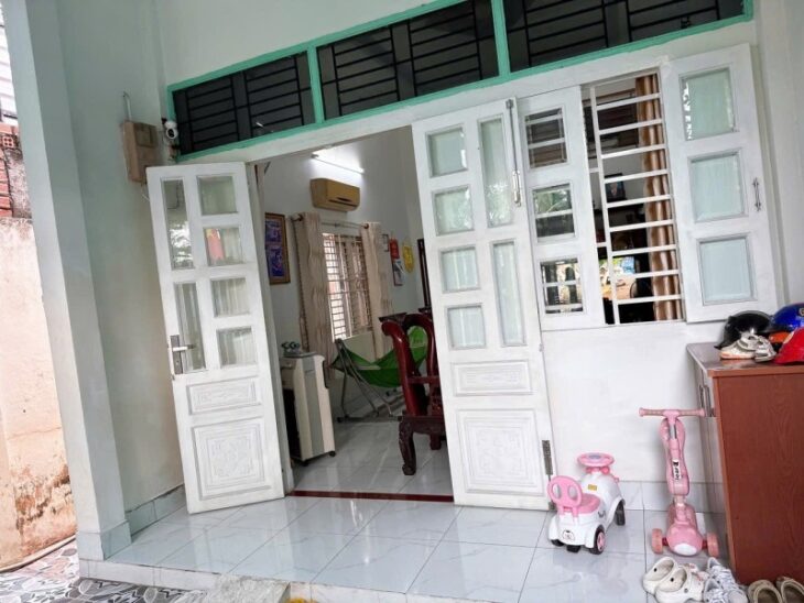 Bán nhà 130m², 2 tầng, 3PN, 2WC, Tân Phú, Thủ Đức – 4.4 tỷ