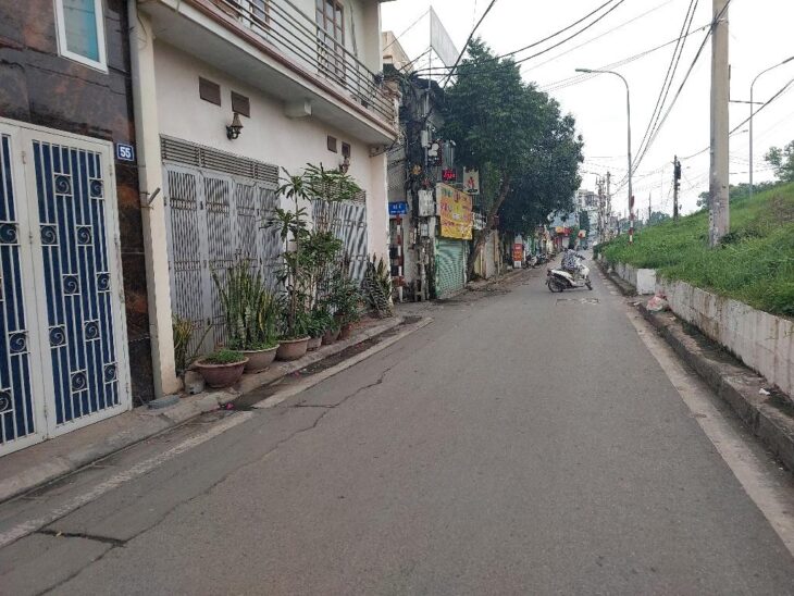 MẶT PHỐ BÁT KHỐI 26 tỷ 180m MẶT TIỀN 11m KINH DOANH Ở ĐỈNH,LONG BIÊN HÀ NỘI