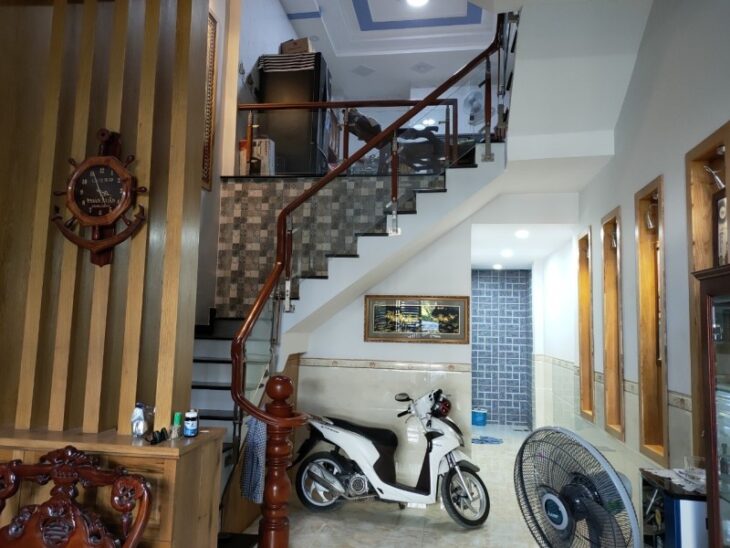 Bán nhà 4 tầng, 56m², 4PN, 5WC, 8.9 tỷ, Q.9, Đỗ Xuân Hợp
