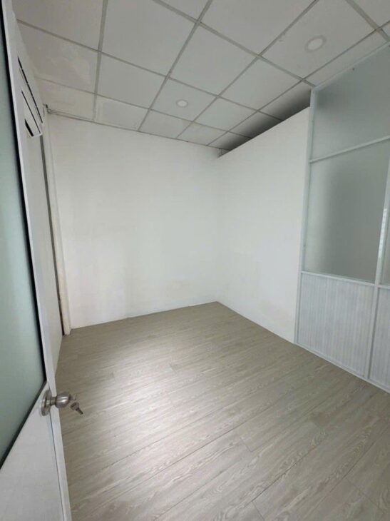 NHÀ ĐƯỜNG ĐIỆN BIÊN PHỦ , BÌNH THẠNH – 38M – 2 TẦNG – 2 PN – LÔ GỐC THOÁNG – XE HƠI TỚI NHÀ – THUẬN