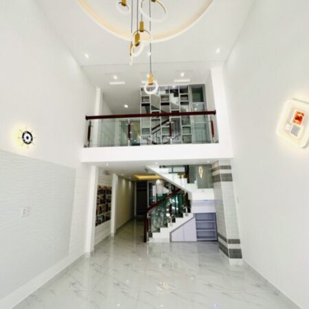 Bán nhà 5 tầng, 50m², 5PN, 6WC, 9.1 tỷ, Nguyễn Thượng Hiền, P.5, Bình Thạnh