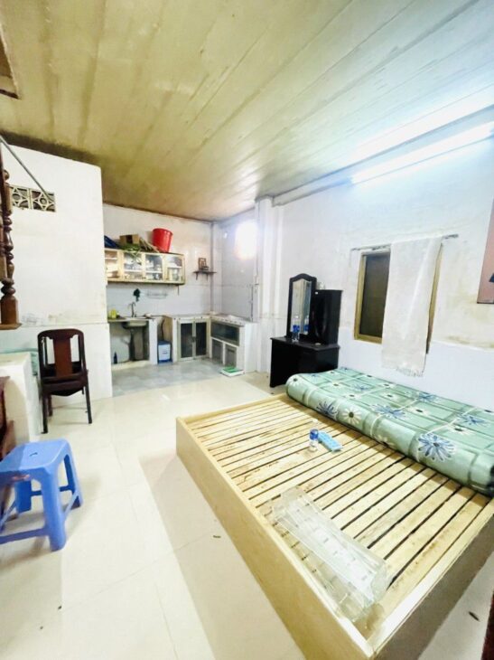 GẦN MẶT TIỀN ĐƯỜNG- NGAY CHỢ BÀ CHIỂU -. SỔ VUÔNG A4 NỞ HẬU ĐẸP CÓ NHỈNH 4 TỶ