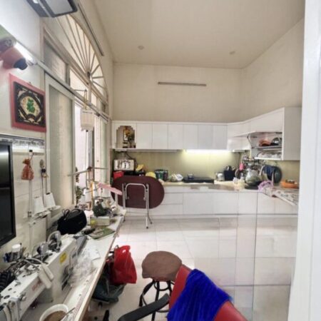 HOÀNG HOA THÁM P7 BÌNH THẠNH – HẺM RỘNG – NHÀ 2 TẦNG Ở NGAY – GIÁ 5.3 TỶ