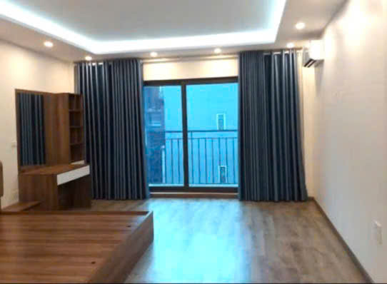 NHÀ MỚI PHỐ ĐỘI CẤN – 6 TẦNG THANG MÁY XỊN SÒ – CỰC GẦN PHỐ – 37m2, 9.9 tỷ