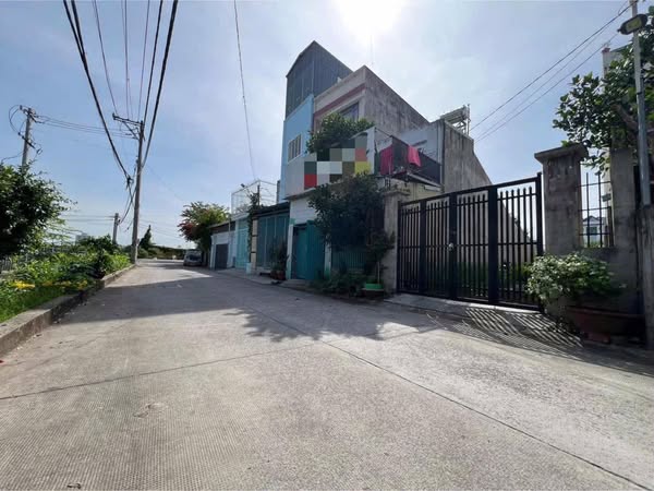 Bán đất Mặt tiền Thạnh Lộc 29 GIẢM 200 TR + tặng giấy phép xây dựng