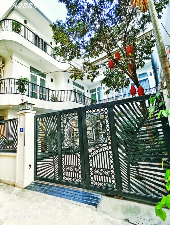 BT sân vườn, Vũ Miên, Yên Phụ, Tây Hồ, 168m MT11m view hồ tây, tọa lạc vị trí đảo ngọc víp nhất Hồ