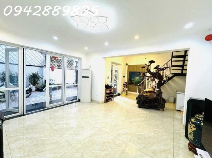 BT sân vườn, Vũ Miên, Yên Phụ, Tây Hồ, 168m MT11m view hồ tây, tọa lạc vị trí đảo ngọc víp nhất Hồ